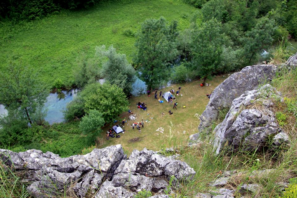 Seminar o opremanju speleoloških objekata (2015) Gajina pećina, Selište Drežničko 30.-31.5.2015.