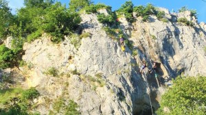 Pogled na stijenu održavanja početničkog tečaja   
